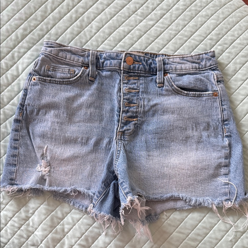 Universal Thread Light Blue Distressed High-Rise Denim Jean Shorts